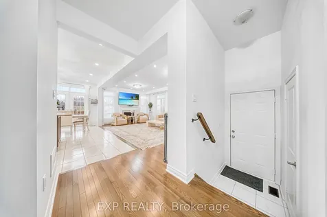 166 Inverness Way Bradford West Gwillimbury ON L3Z 2A6