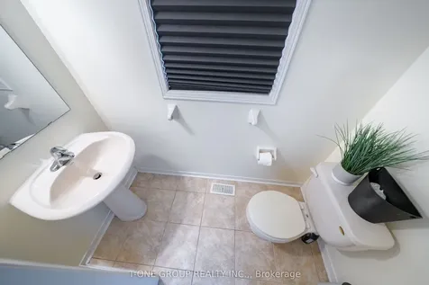 156 Mavrinac Boulevard Aurora ON L4G 0G6