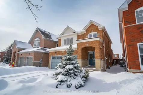 156 Mavrinac Boulevard Aurora ON L4G 0G6