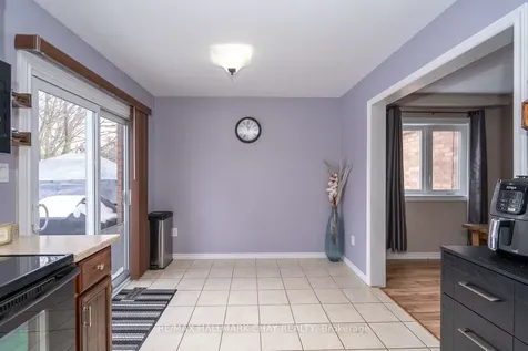 1 Burbank Circle Adjala-tosorontio ON L0M 1J0