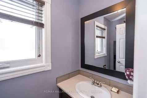 1 Burbank Circle Adjala-tosorontio ON L0M 1J0