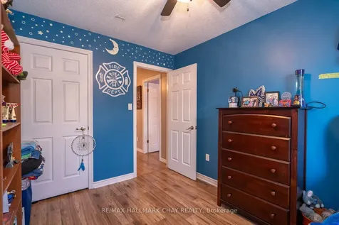 1 Burbank Circle Adjala-tosorontio ON L0M 1J0