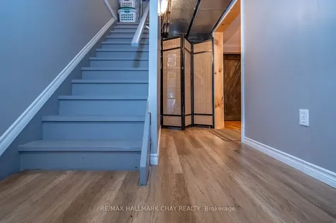 1 Burbank Circle Adjala-tosorontio ON L0M 1J0