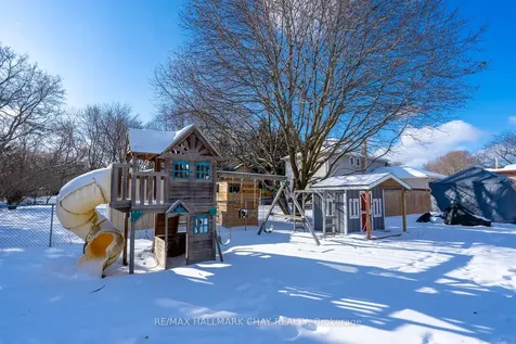 1 Burbank Circle Adjala-tosorontio ON L0M 1J0