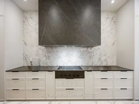 34 Meteorite Street Richmond Hill ON L4C 4L9