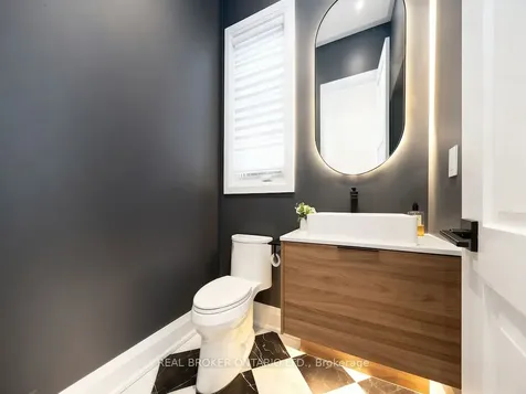 34 Meteorite Street Richmond Hill ON L4C 4L9