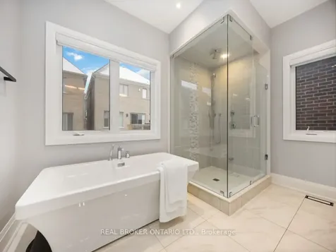 34 Meteorite Street Richmond Hill ON L4C 4L9