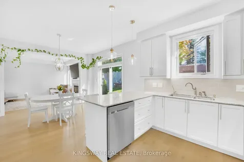 61 Milligan Street Bradford West Gwillimbury ON L3Z 0A4