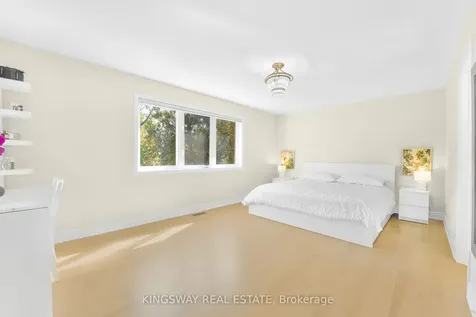 61 Milligan Street Bradford West Gwillimbury ON L3Z 0A4