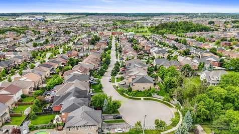 61 Milligan Street Bradford West Gwillimbury ON L3Z 0A4