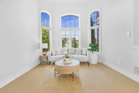 61 Milligan Street Bradford West Gwillimbury ON L3Z 0A4