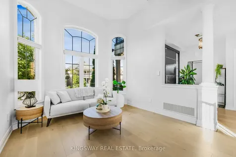 61 Milligan Street Bradford West Gwillimbury ON L3Z 0A4