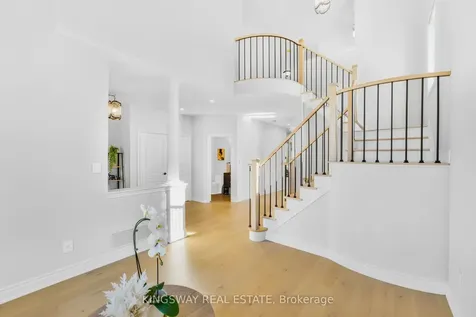 61 Milligan Street Bradford West Gwillimbury ON L3Z 0A4