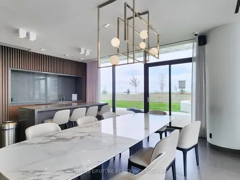 898 Portage Parkway Vaughan ON L4K 0J6