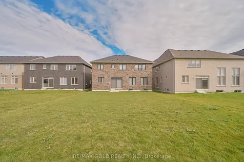 15 Sandhill Crescent Adjala-tosorontio ON L0G 1W0