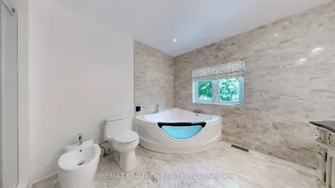 58 Highland Park Boulevard Markham ON L3T 1B3