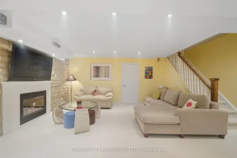 18 Turnbridge Road Aurora ON L4G 7R9