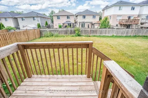 54 Landolfi Way Bradford West Gwillimbury ON L3Z 4L7