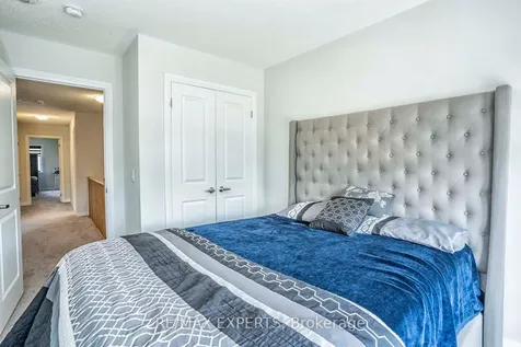 54 Landolfi Way Bradford West Gwillimbury ON L3Z 4L7