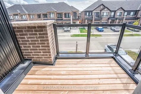 54 Landolfi Way Bradford West Gwillimbury ON L3Z 4L7