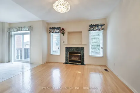 89 Snowdon Circle Markham ON L3P 7S5