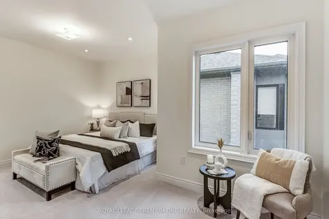 117 Tennant Circle Vaughan ON L4H 5L5
