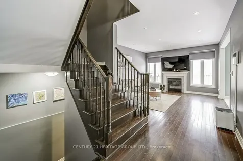 61 Algeo Way Bradford West Gwillimbury ON L3Z 0W1