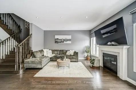 61 Algeo Way Bradford West Gwillimbury ON L3Z 0W1