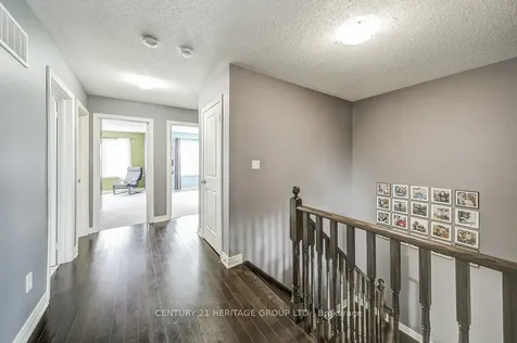 61 Algeo Way Bradford West Gwillimbury ON L3Z 0W1