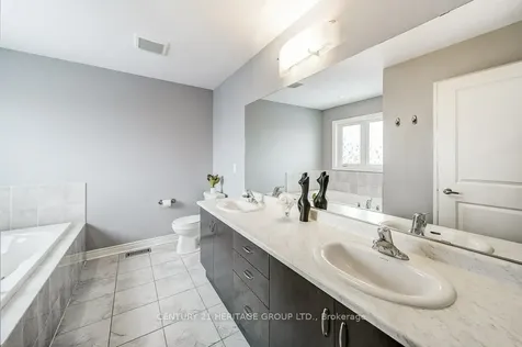 61 Algeo Way Bradford West Gwillimbury ON L3Z 0W1