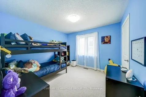 61 Algeo Way Bradford West Gwillimbury ON L3Z 0W1