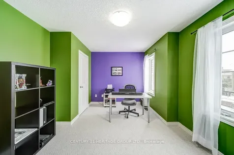 61 Algeo Way Bradford West Gwillimbury ON L3Z 0W1