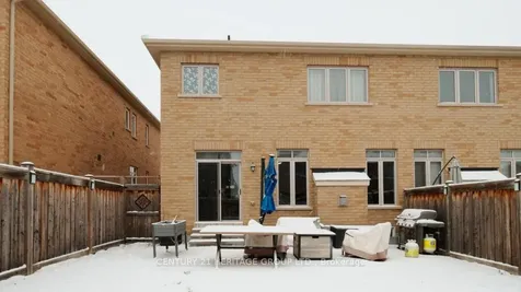 61 Algeo Way Bradford West Gwillimbury ON L3Z 0W1