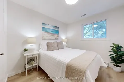 50 Gordon Way Markham ON L3T 5A2