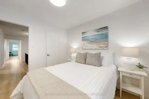 50 Gordon Way Markham ON L3T 5A2