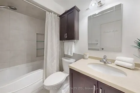 50 Gordon Way Markham ON L3T 5A2