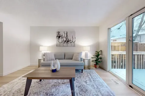 50 Gordon Way Markham ON L3T 5A2
