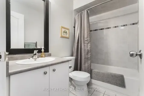 32 Rennie Street Brock ON L0C 1H0