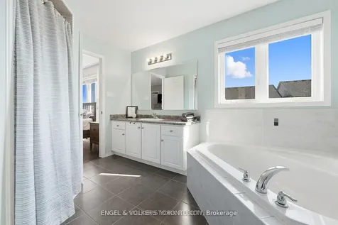 23 Weir Street Bradford West Gwillimbury ON L3Z 0K6