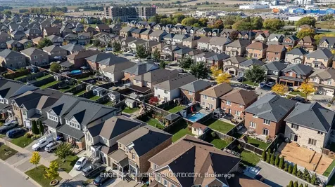 23 Weir Street Bradford West Gwillimbury ON L3Z 0K6