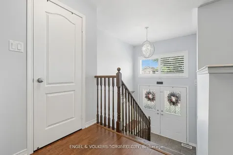 23 Weir Street Bradford West Gwillimbury ON L3Z 0K6