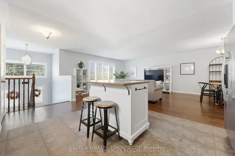 23 Weir Street Bradford West Gwillimbury ON L3Z 0K6