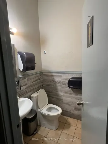 9300 Keele Street Vaughan ON L6A 1P4