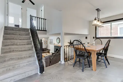 124 Lee Avenue Bradford West Gwillimbury ON L3Z 1A9