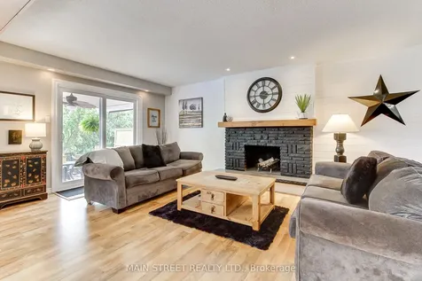 124 Lee Avenue Bradford West Gwillimbury ON L3Z 1A9