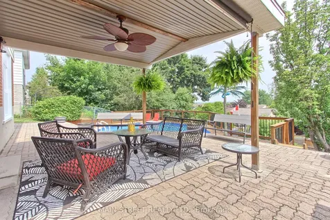 124 Lee Avenue Bradford West Gwillimbury ON L3Z 1A9