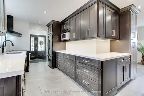 124 Lee Avenue Bradford West Gwillimbury ON L3Z 1A9