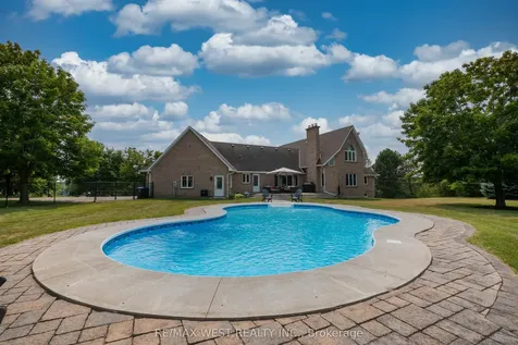 7636 County 1 N/a Adjala-tosorontio ON L0G 1W0