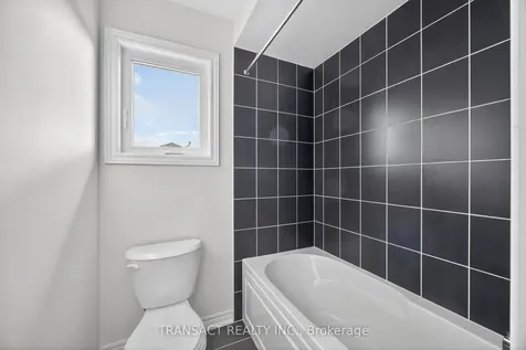 15 Baycroft Boulevard Essa ON L0M 1B5