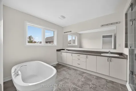 15 Baycroft Boulevard Essa ON L0M 1B5